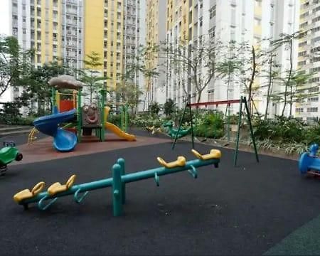 Springlake Apartemen 2Br-Sumarecon-Bekasi, By Bu Johan Exteriör bild