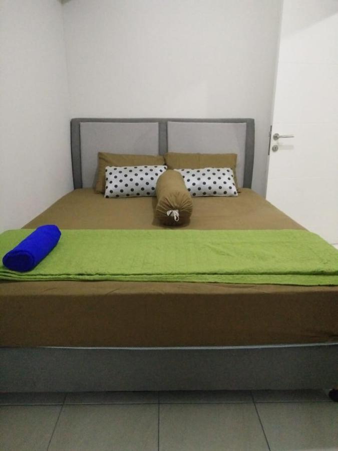Springlake Apartemen 2Br-Sumarecon-Bekasi, By Bu Johan Exteriör bild